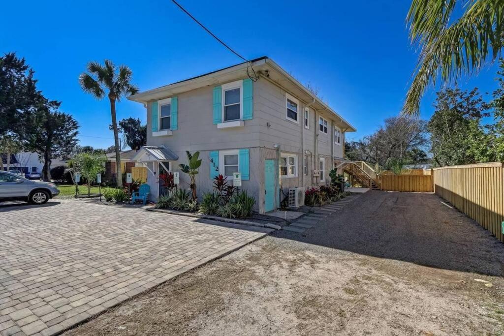 Escape to Paradise at 2BD, 1BT Jax Beach Bungalow photo 3