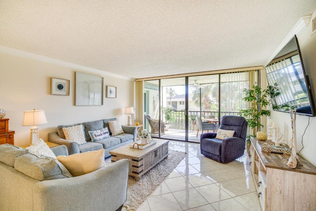 Sunny Fort Pierce Resort Condo with Beach Access! photo 3