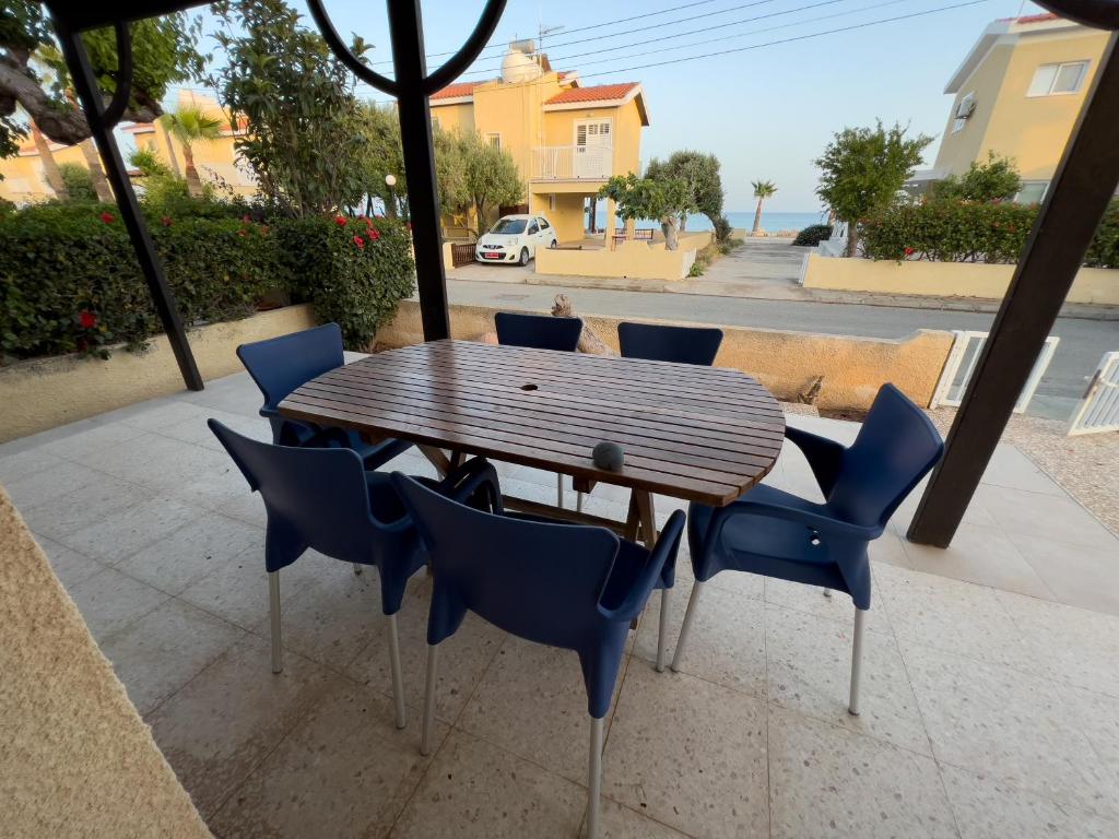 Leo Boutique Beachfront photo 2