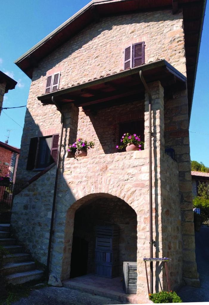 La Pomella photo 1
