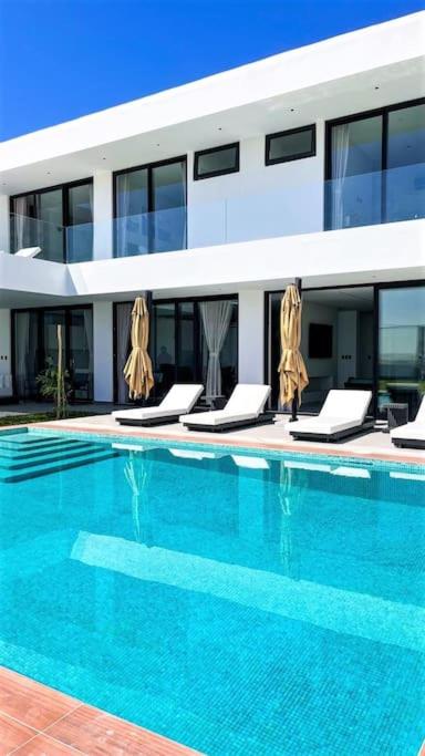Luxury House Buena vista photo 1