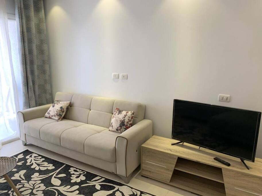 Lovely Cosy 1 Bedroom in Stella Sidi Abdelrahman families only photo 2