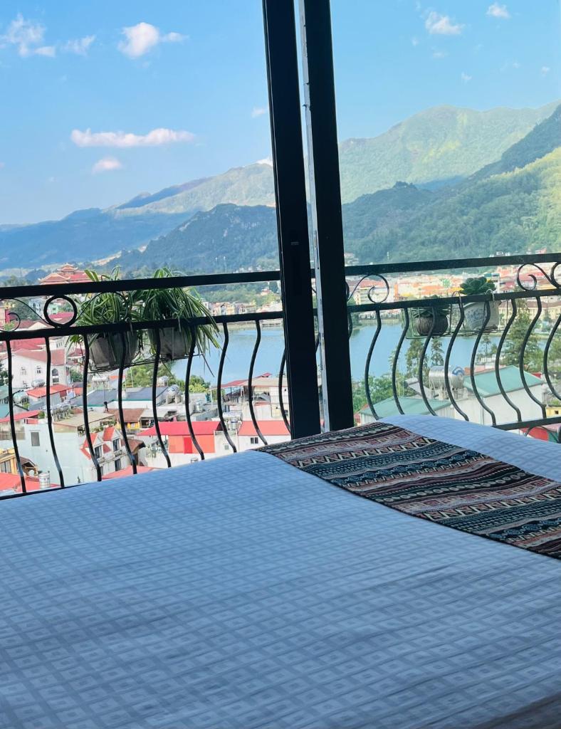 Sapa Paramount Hotel