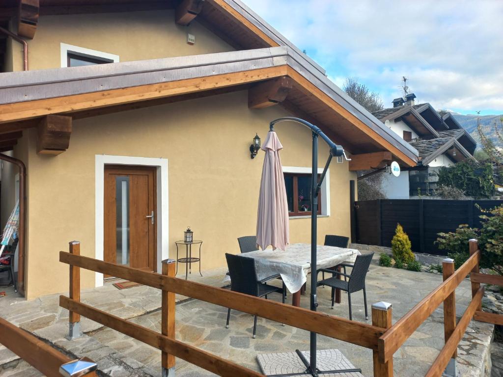 Maison fleurie photo 1