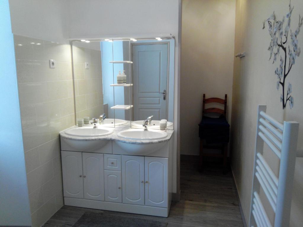Chambres d'hôtes -- Le Clos de Gémozac photo 3
