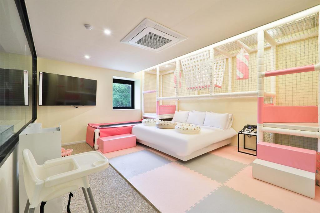 Doan Kids Hotel Yangsan photo 3