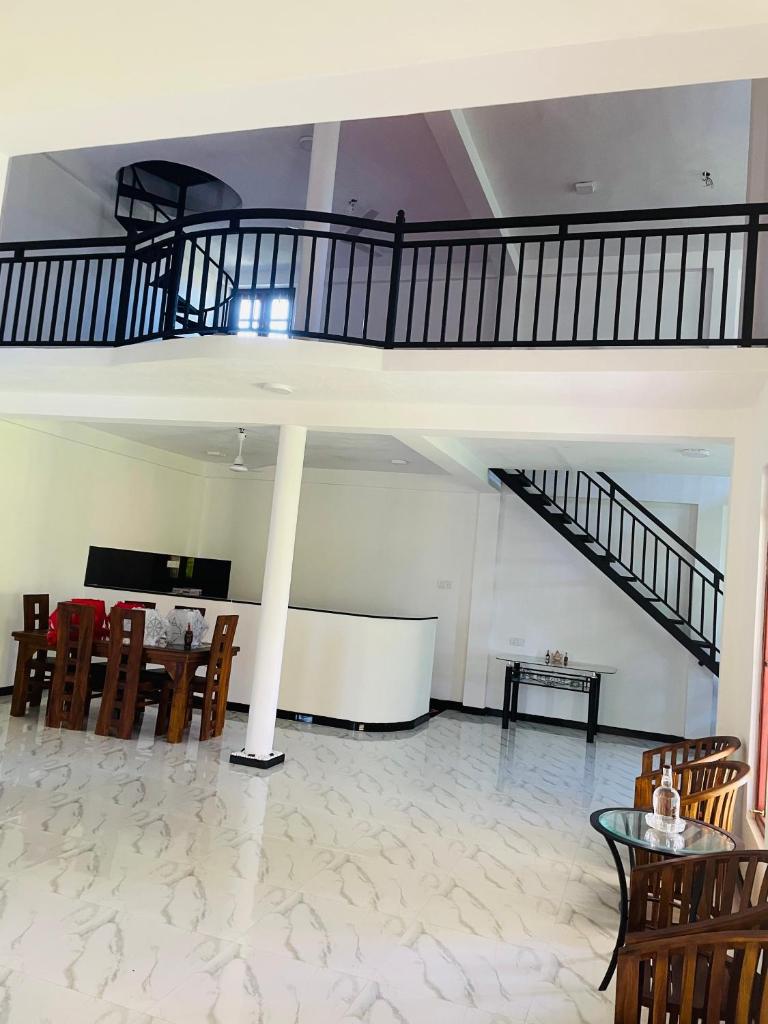Desilva home photo 2