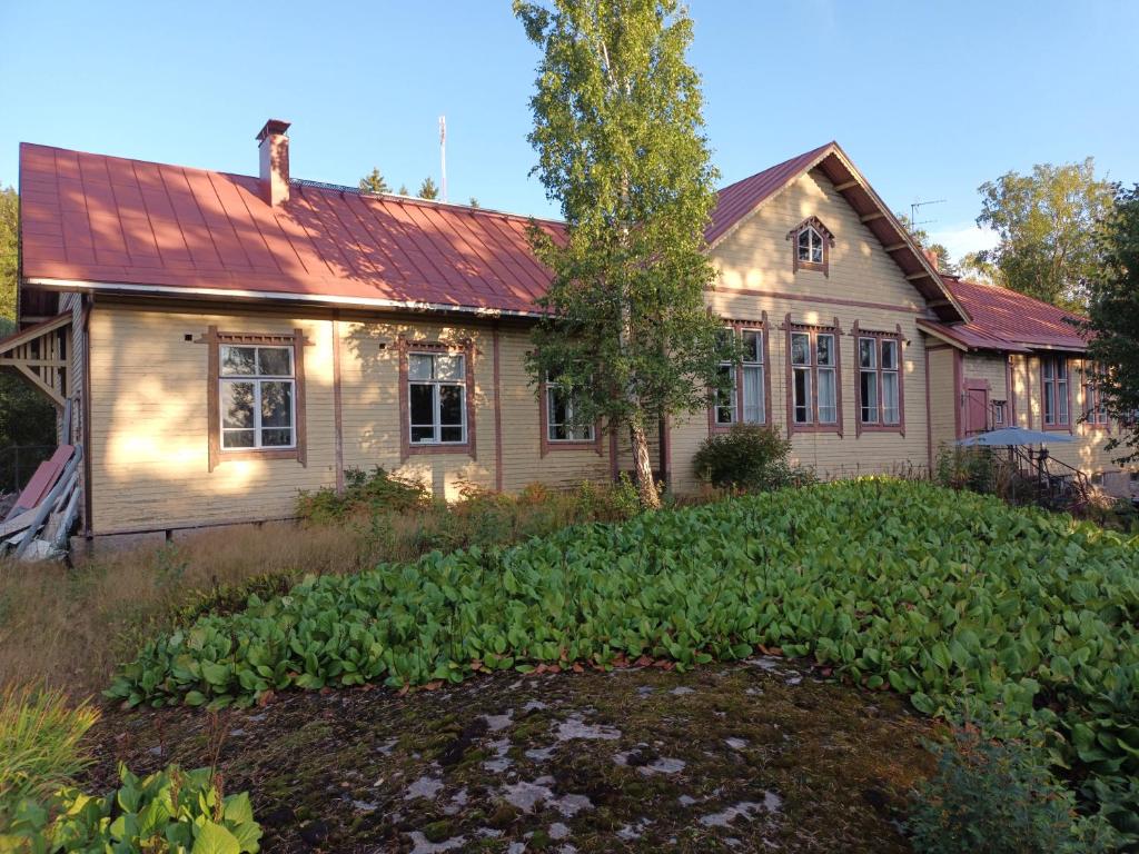 Koskivaara - vanha koulu - old school photo 1