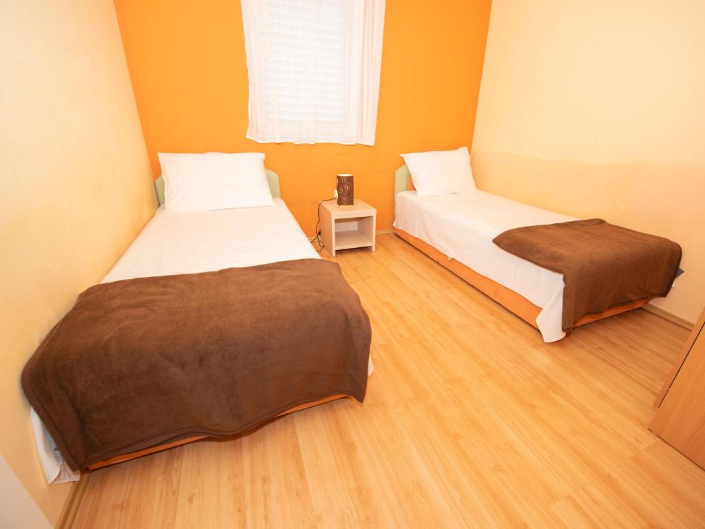 Apartment Bencun-3 by Interhome photo 3