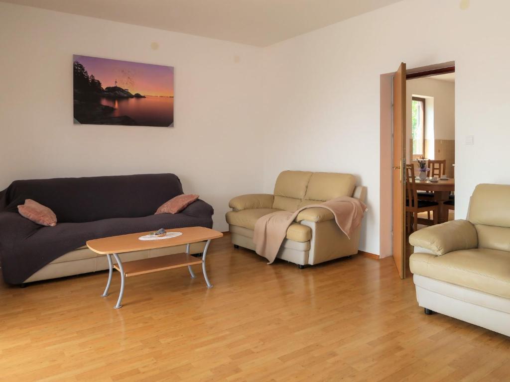 Holiday Home Katarina - LOV223 by Interhome photo 2