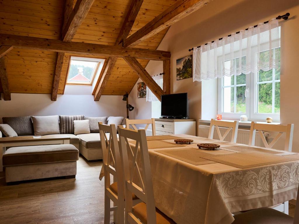 Apartment Kořenov 720-1 by Interhome photo 3