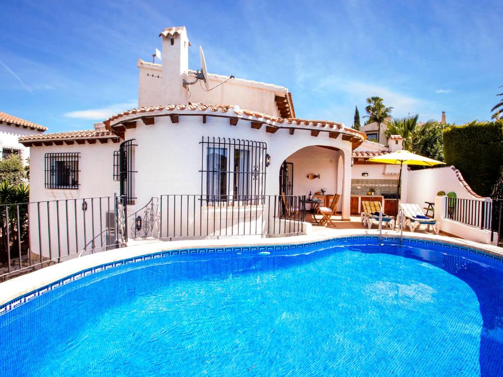 Holiday Home Petra by Interhome