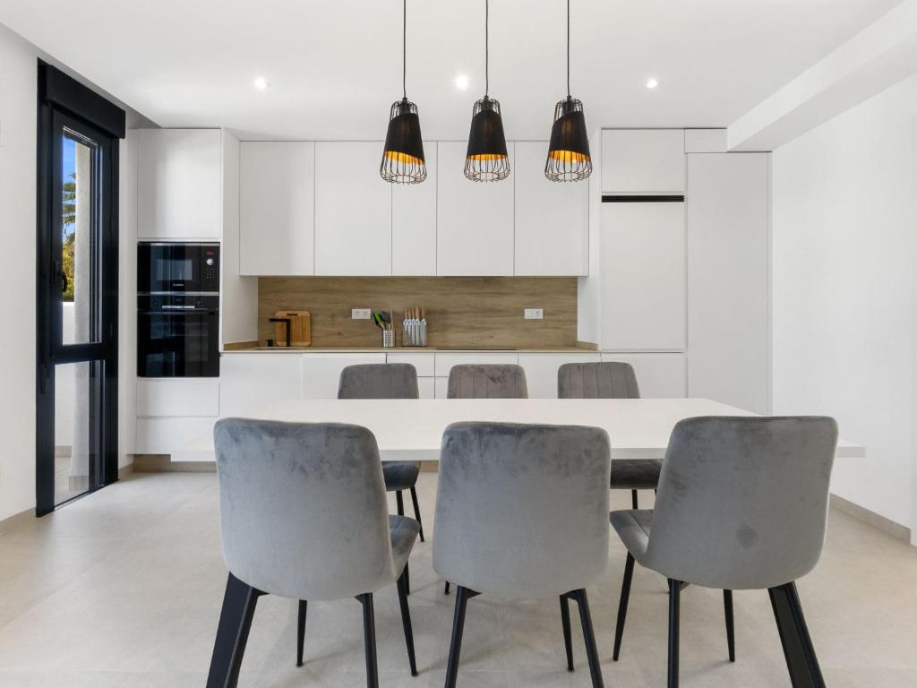Apartment Tropical Beach Penthouse by Interhome photo 3