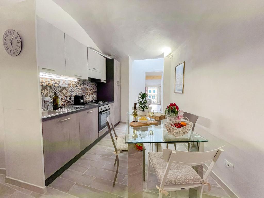 Apartment La Finestra sulla Piazza by Interhome photo 1