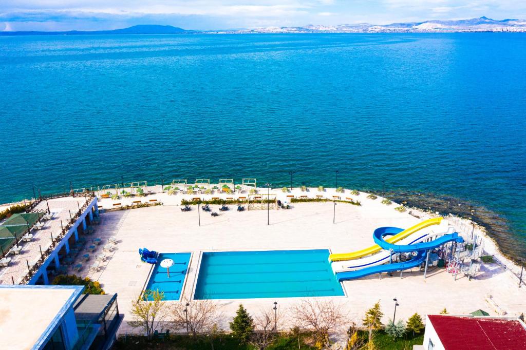 Dedeman Van Resort & Aquapark photo 4