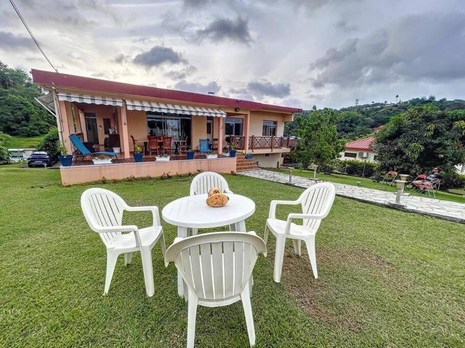 Villa Les 12 Zicaques