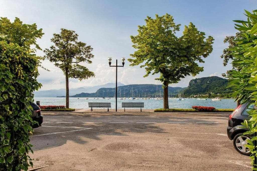Suite Bardolino Appartamento fronte Lago photo 1