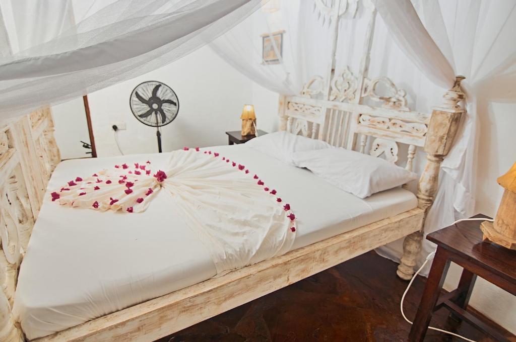 Mvuvi Lodge photo 1