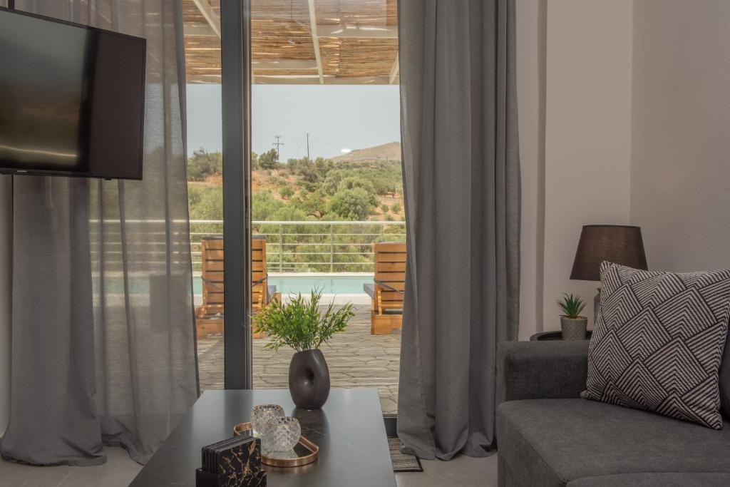 ELIA Boutique Villas photo 2