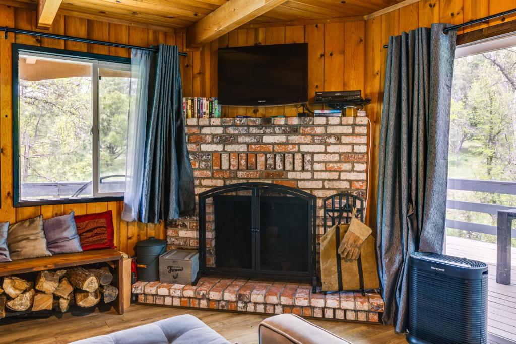 Groveland Vacation Rental about 24 Mi to Yosemite! photo 4