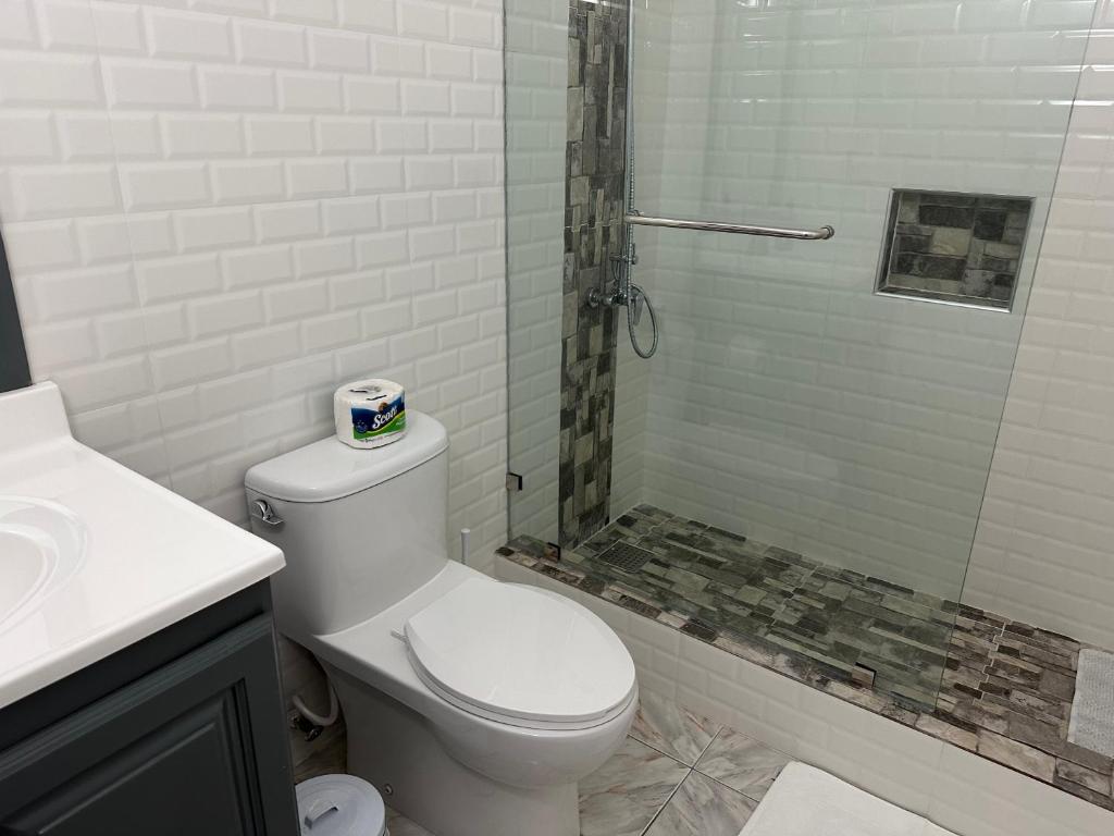 Remarkable 1-Bed Apartment in Montego Bay photo 4