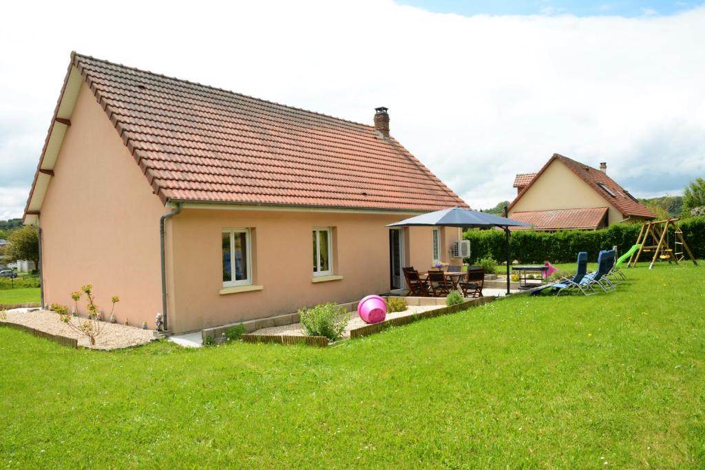 Gite de 85M2 situé a Sommery de 1 à 6 pers