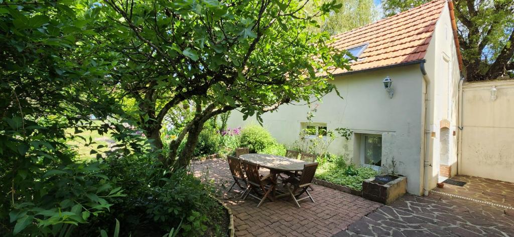 Le Petit Lavoir - Maison Cosy à Mayet photo 4