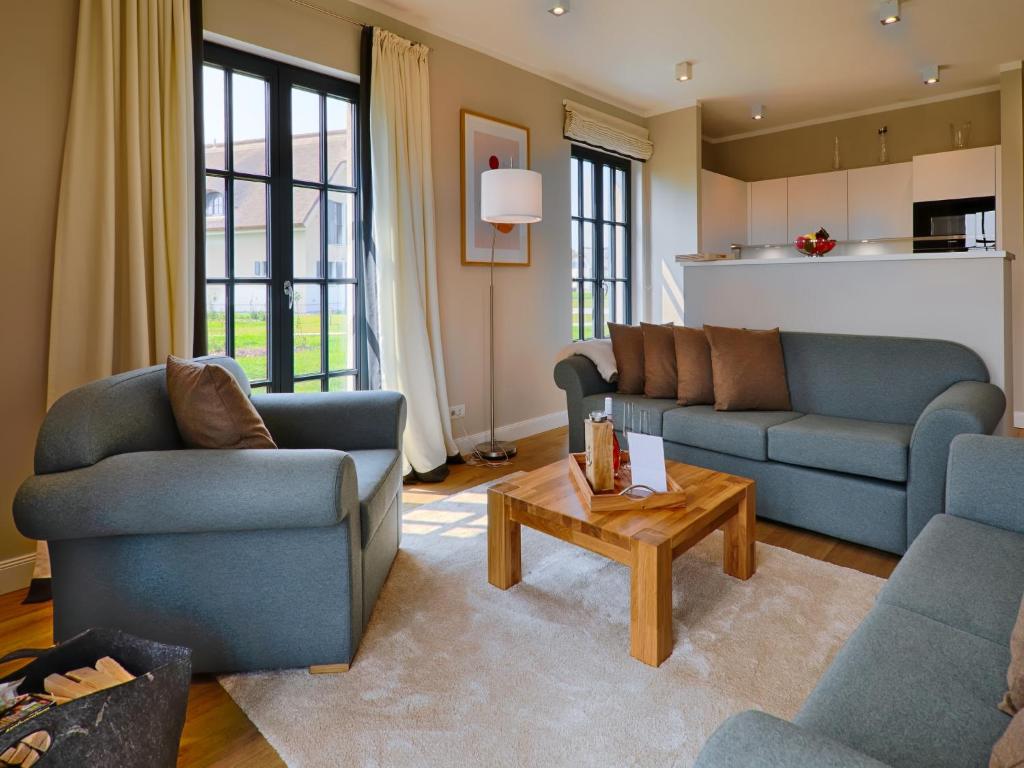 Reetland am Meer - Luxus Reetdachvilla mit 3 Schlafzimmern, Sauna und Kamin F22 photo 1