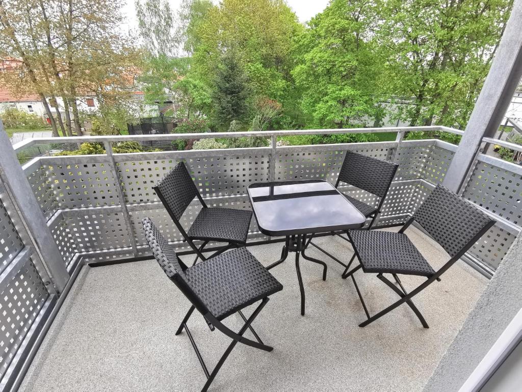 BohnApartments Stadtblick XXL Suite - Balkon - gratis Parkplatz - WLAN - sehr ruhig photo 4