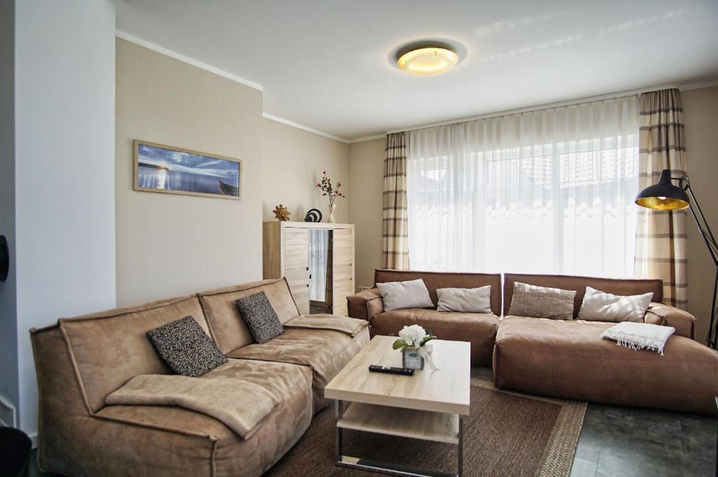 modernes Haus mit Kamin und eigener Sauna sowie Garten - Ferienhaus Windrose photo 4