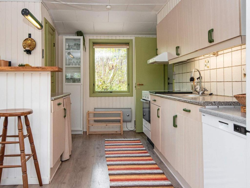 6 person holiday home in R nde photo 4