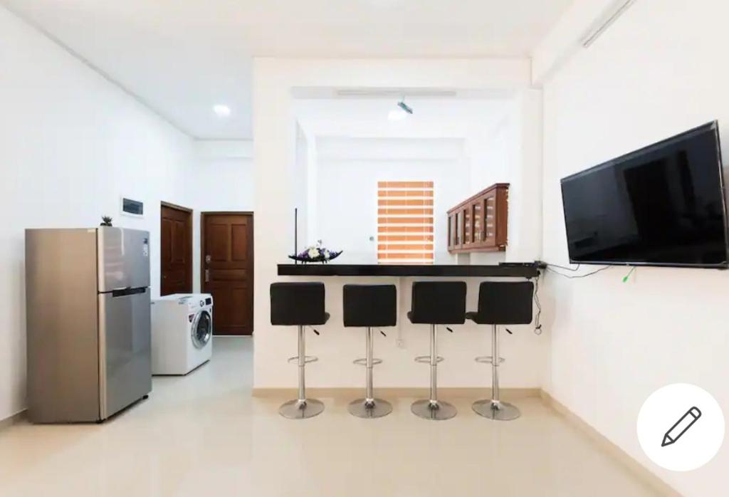 Mount lavinia home photo 2