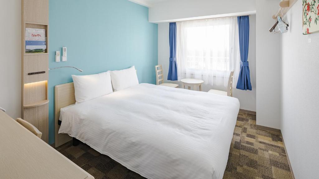 Toyoko Inn Imba Nihon-idai Ekimae photo 4