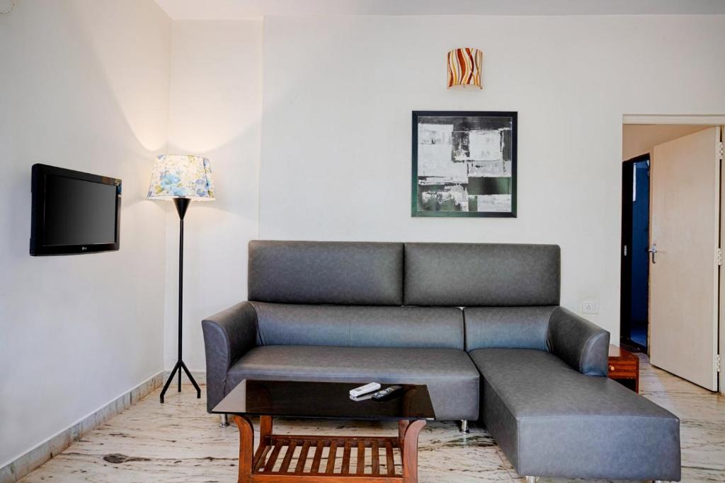 CasaAmarelo-3&6Bhk-FullyAirCon-WiFi-Candolim-Beach500m photo 2