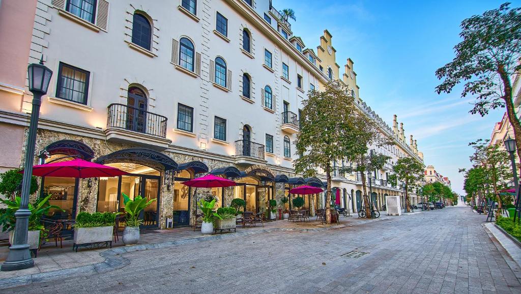 The Yen Residences Halong