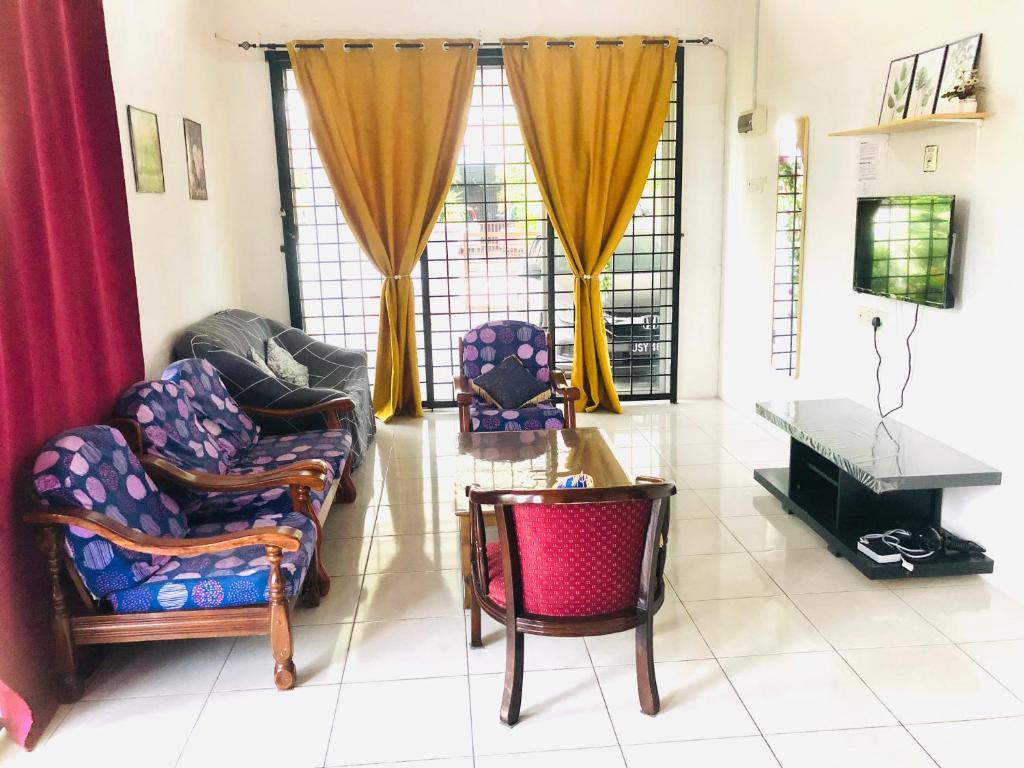 Homestay Lestary near Taiping Fast WIFI Netflix photo 1