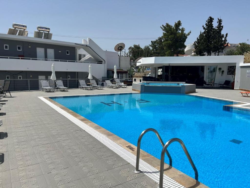 Family House Faliraki Studios Apartments photo 1