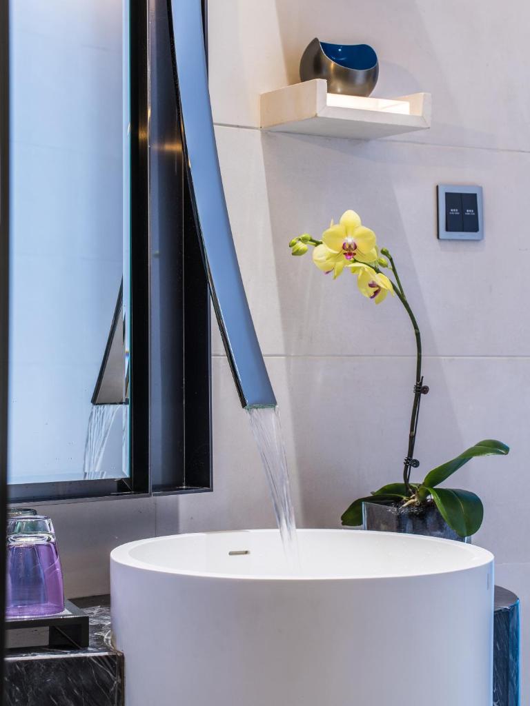 InterContinental Beijing Sanlitun, an IHG Hotel photo 3