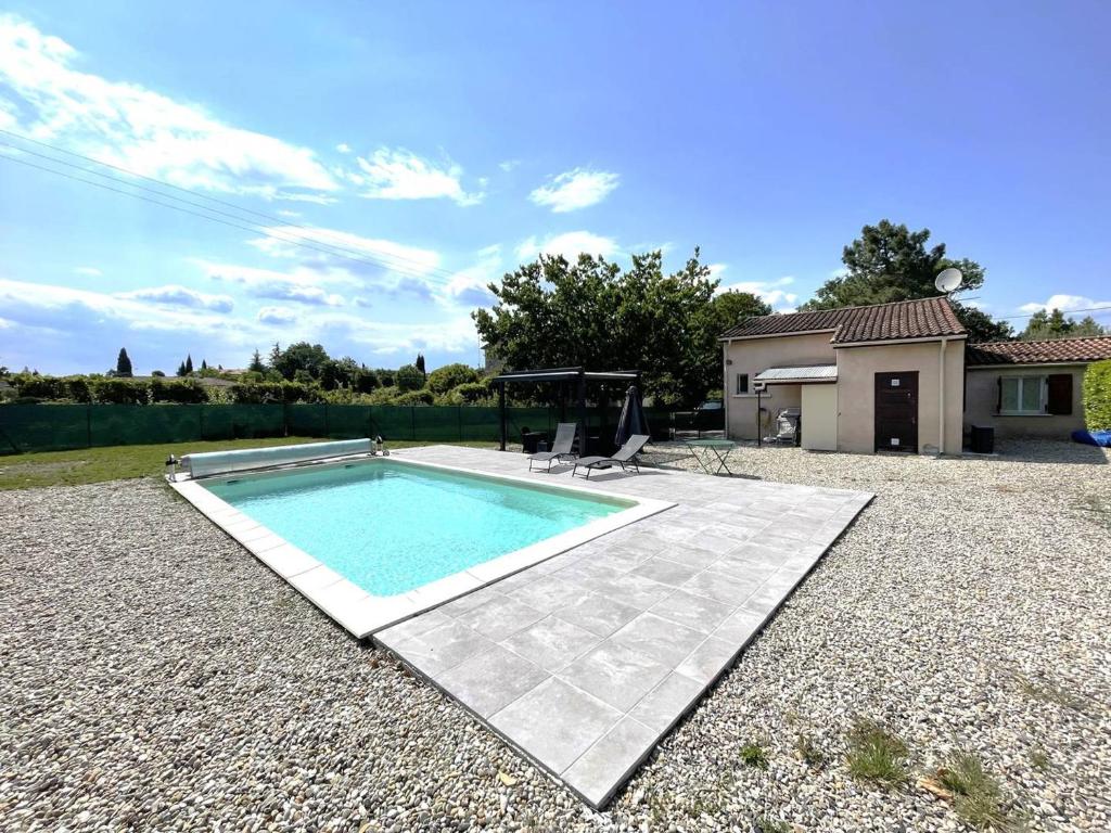 Maison Pradons, 4 pièces, 6 personnes - FR-1-697-23 photo 1