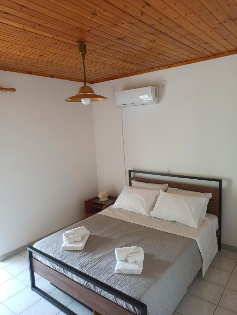 Alykesbeachhouse photo 3