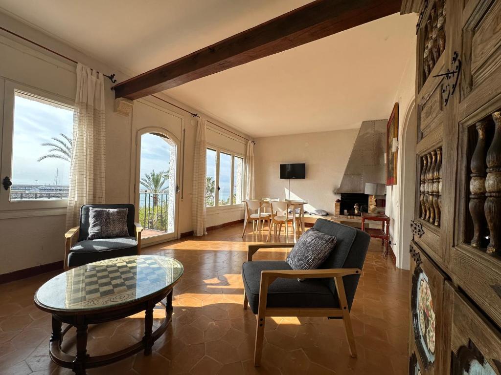 Apartment ROC SANT GAÏTA - SEAFRONT View - PORT AVENTURA photo 1