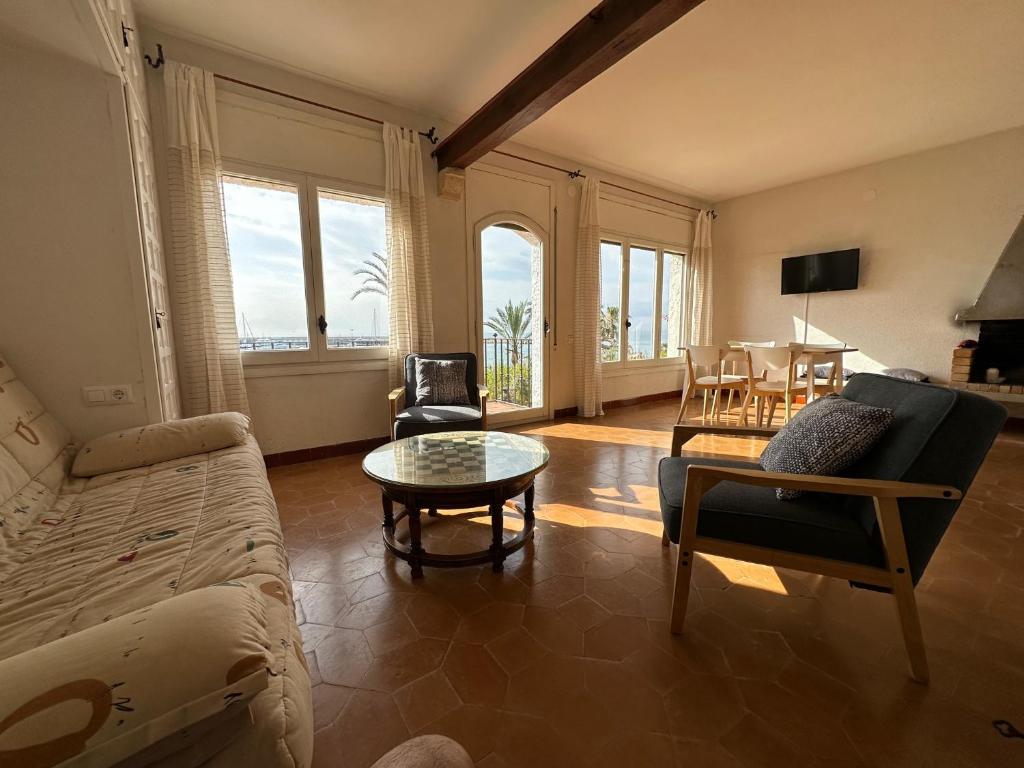 Apartment ROC SANT GAÏTA - SEAFRONT View - PORT AVENTURA photo 2