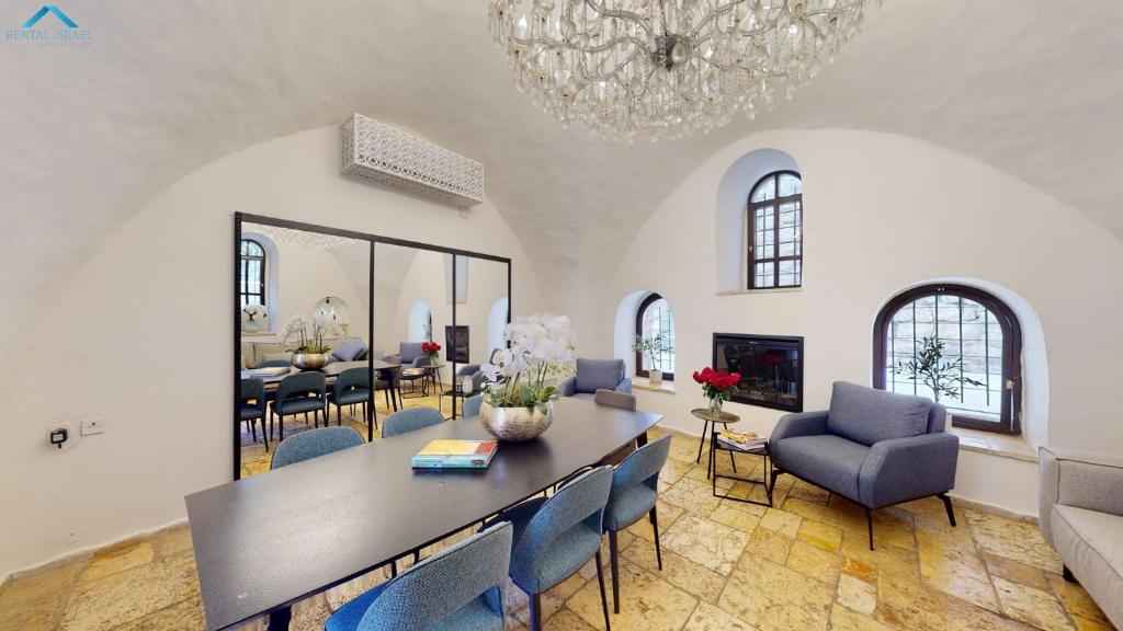 VILLA MAMILLA - Boutique suites photo 3