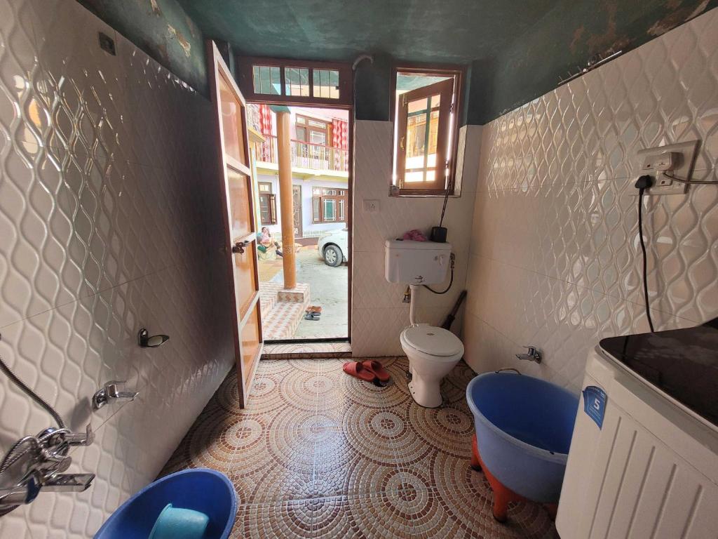 OYO Home Haseena Homestay photo 2