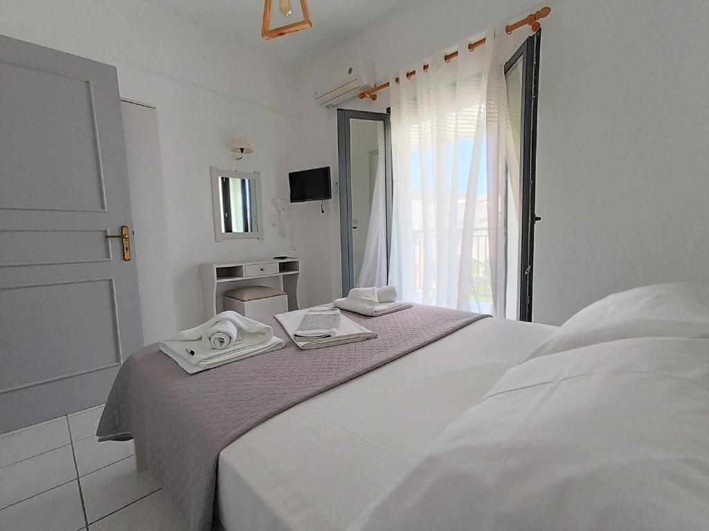 Emilia Apartments