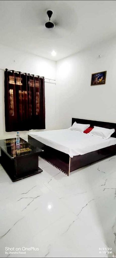 OYO The Valentine Hotel photo 2