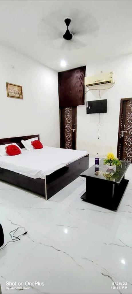 OYO The Valentine Hotel photo 1
