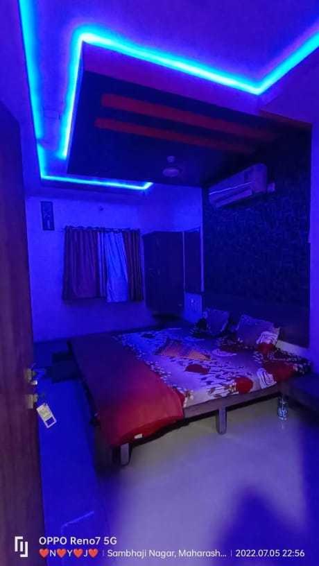 OYO Om Sai Restaurant And Lodging photo 2