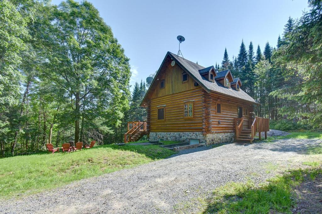 Family & Pets Friendly 6 Person Remote Work Mountain View Oasis photo 2