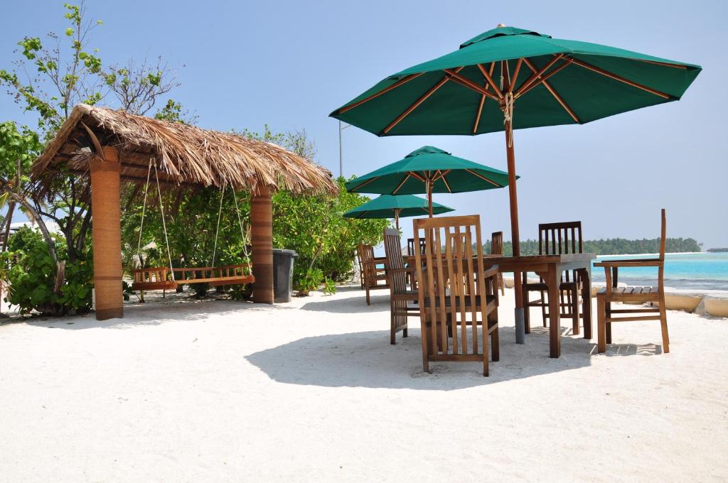 Rashu Hiyaa photo 2